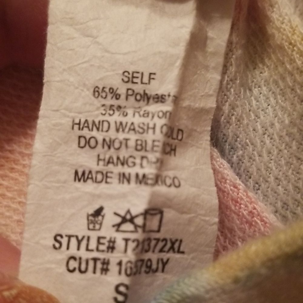 White Birch Steal Multicolored Tie Dye Pullover Hooded Sweater Size Small - Picture 6 of 7